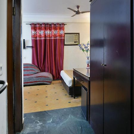 Hotel Revels By A1Rooms New Delhi Eksteriør bilde