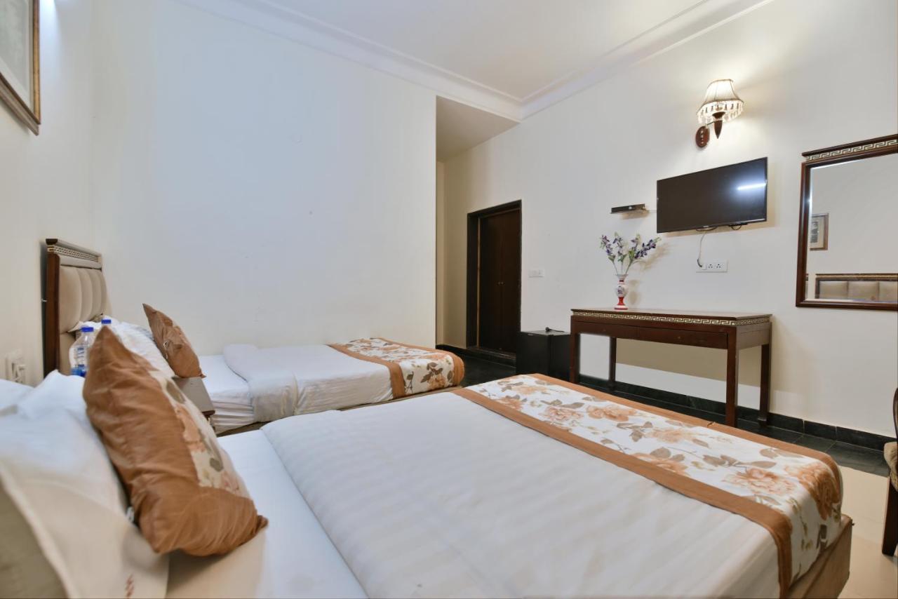 Hotel Revels By A1Rooms New Delhi Eksteriør bilde