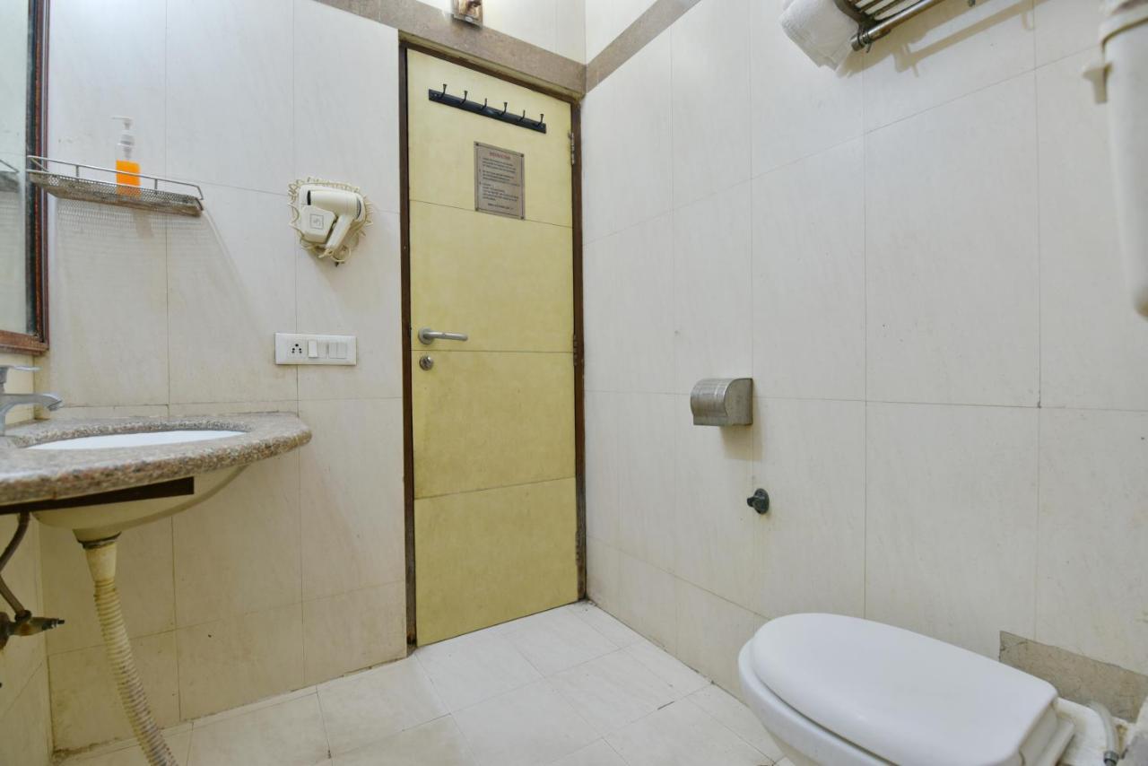 Hotel Revels By A1Rooms New Delhi Eksteriør bilde