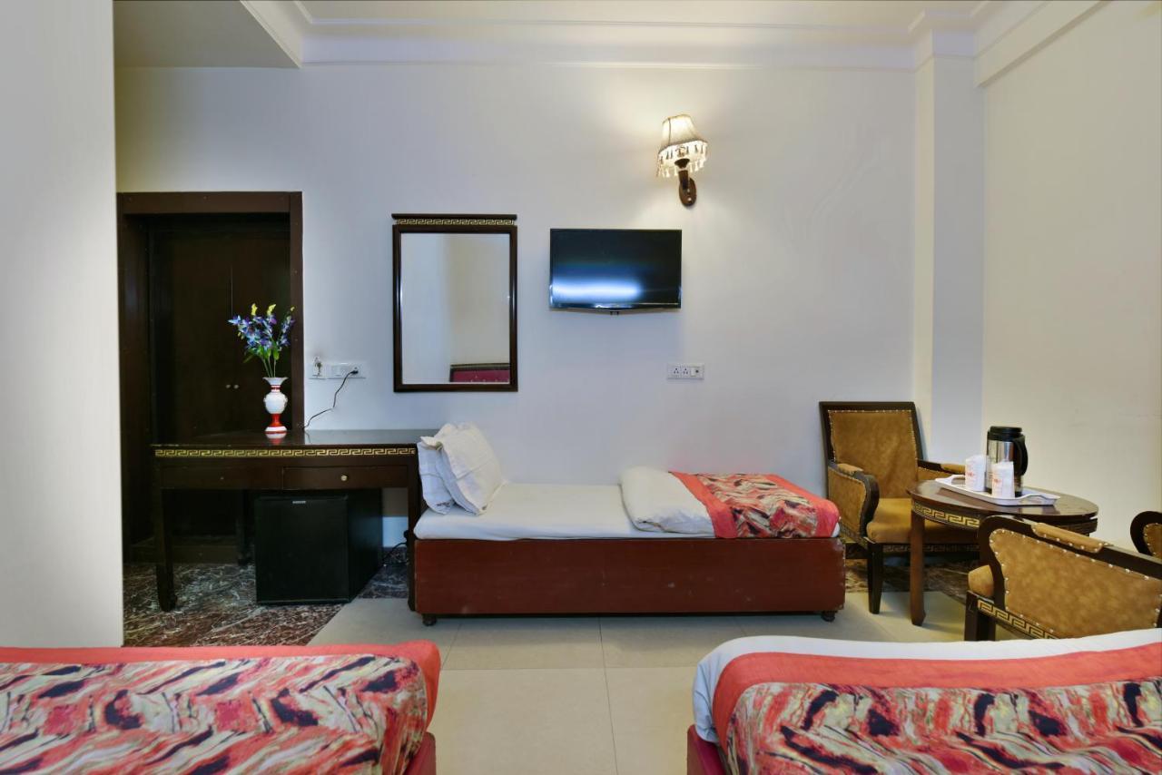 Hotel Revels By A1Rooms New Delhi Eksteriør bilde