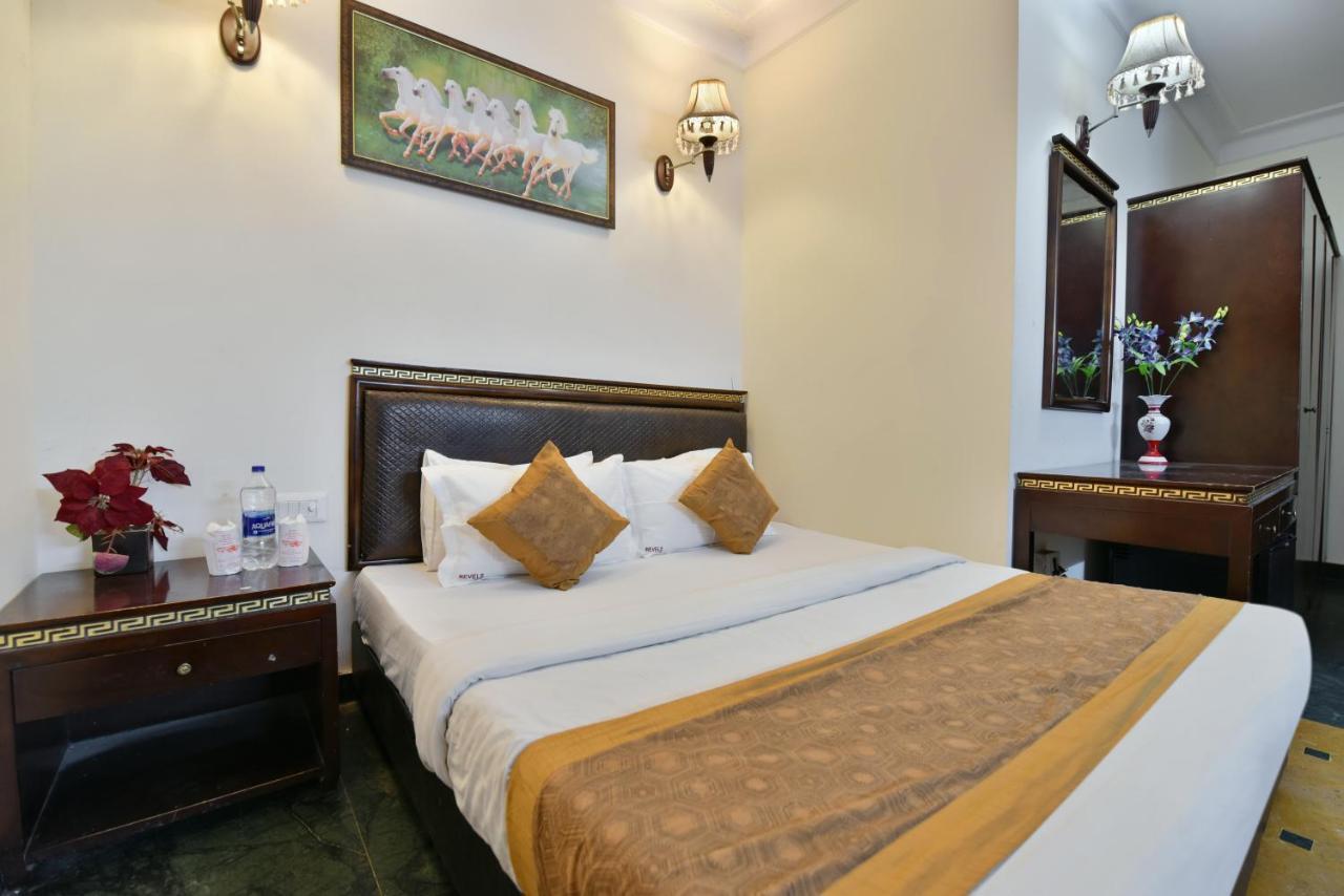 Hotel Revels By A1Rooms New Delhi Eksteriør bilde