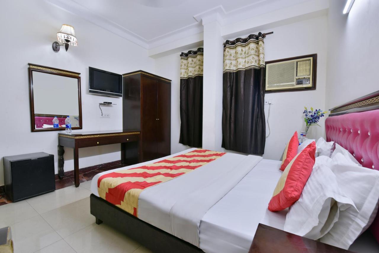 Hotel Revels By A1Rooms New Delhi Eksteriør bilde